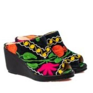 NWOT Rockwell Tharp St. Barts Black Wedges